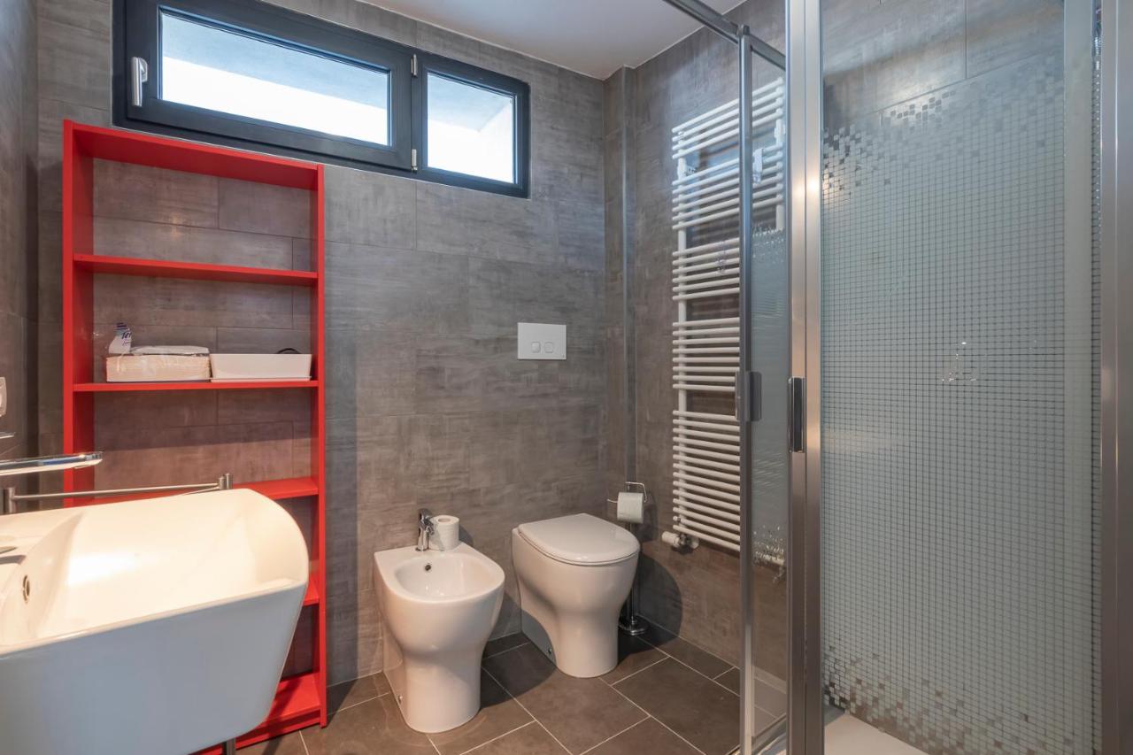 I Host Apartment - Guintellino 32 Milan Exterior photo